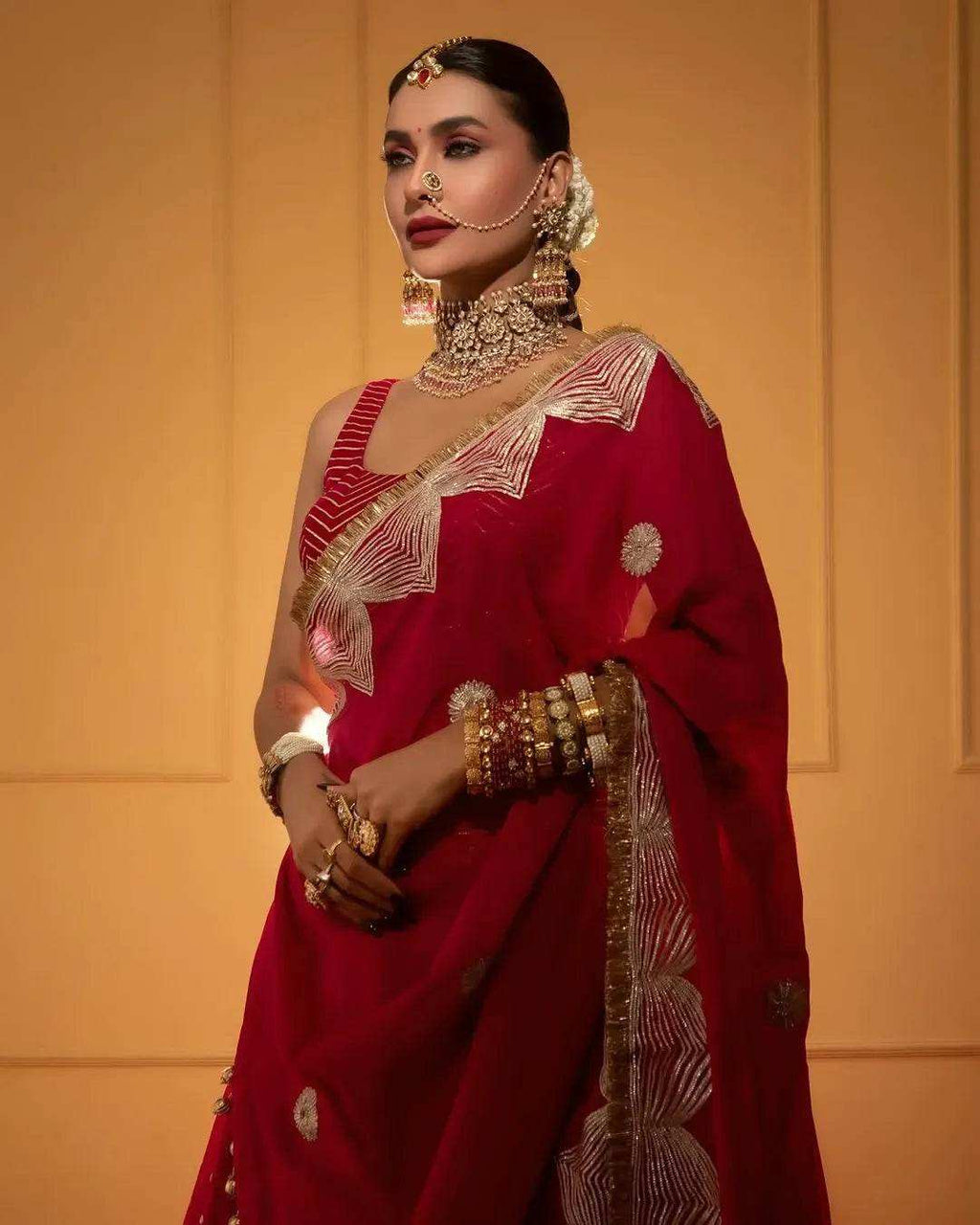 Nafisa - Lehenga set - Monk & Mei