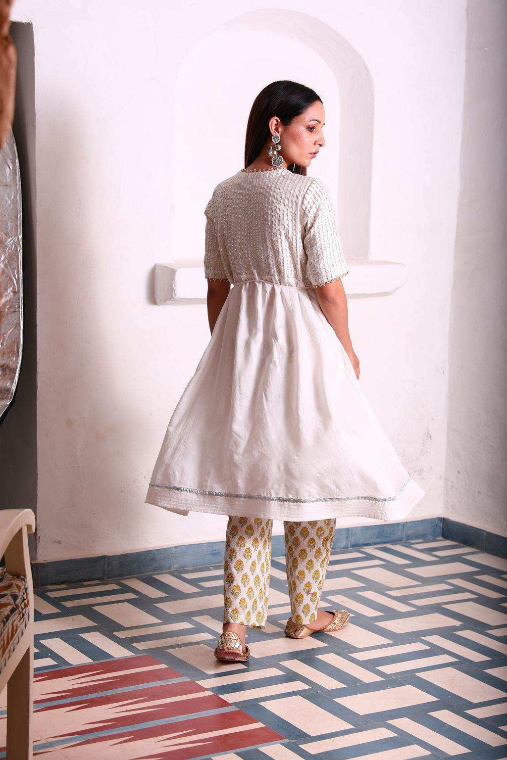 Sitara Kurta Pants - Ivory white - Monk & Mei