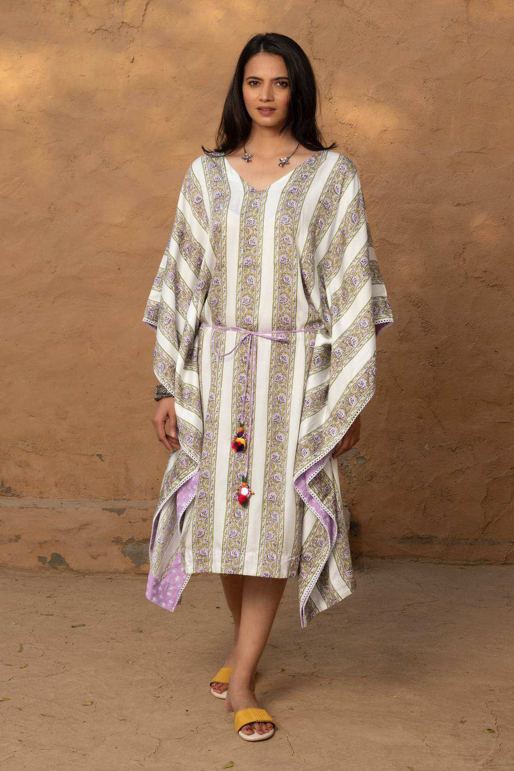 Ada Silk Kaftan - Lavendar - Monk & Mei