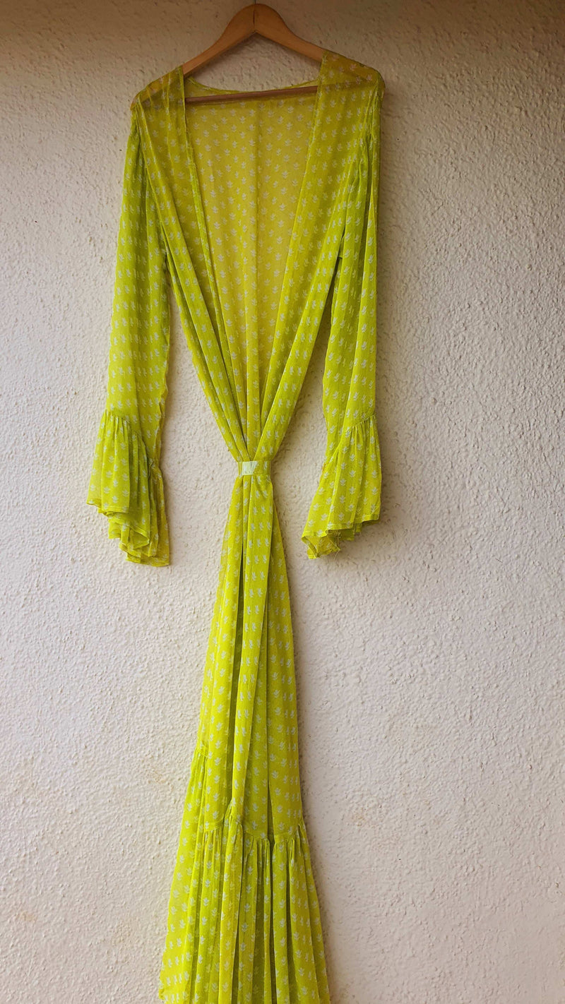 MANNAT Shrug - Lime Green