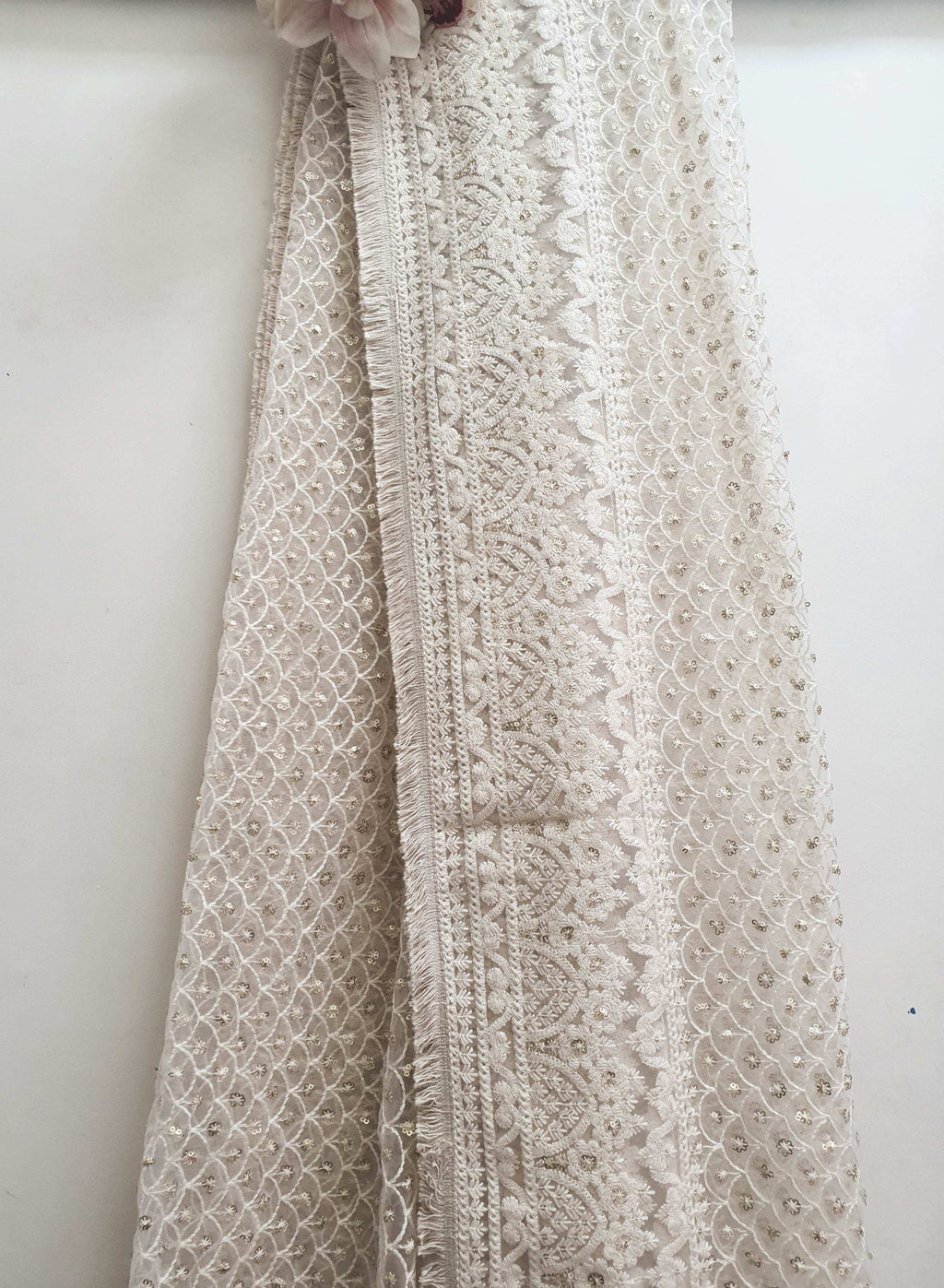 Zari Cream & Gold Embroidered Jaal Dupatta (moroccan) - Monk & Mei