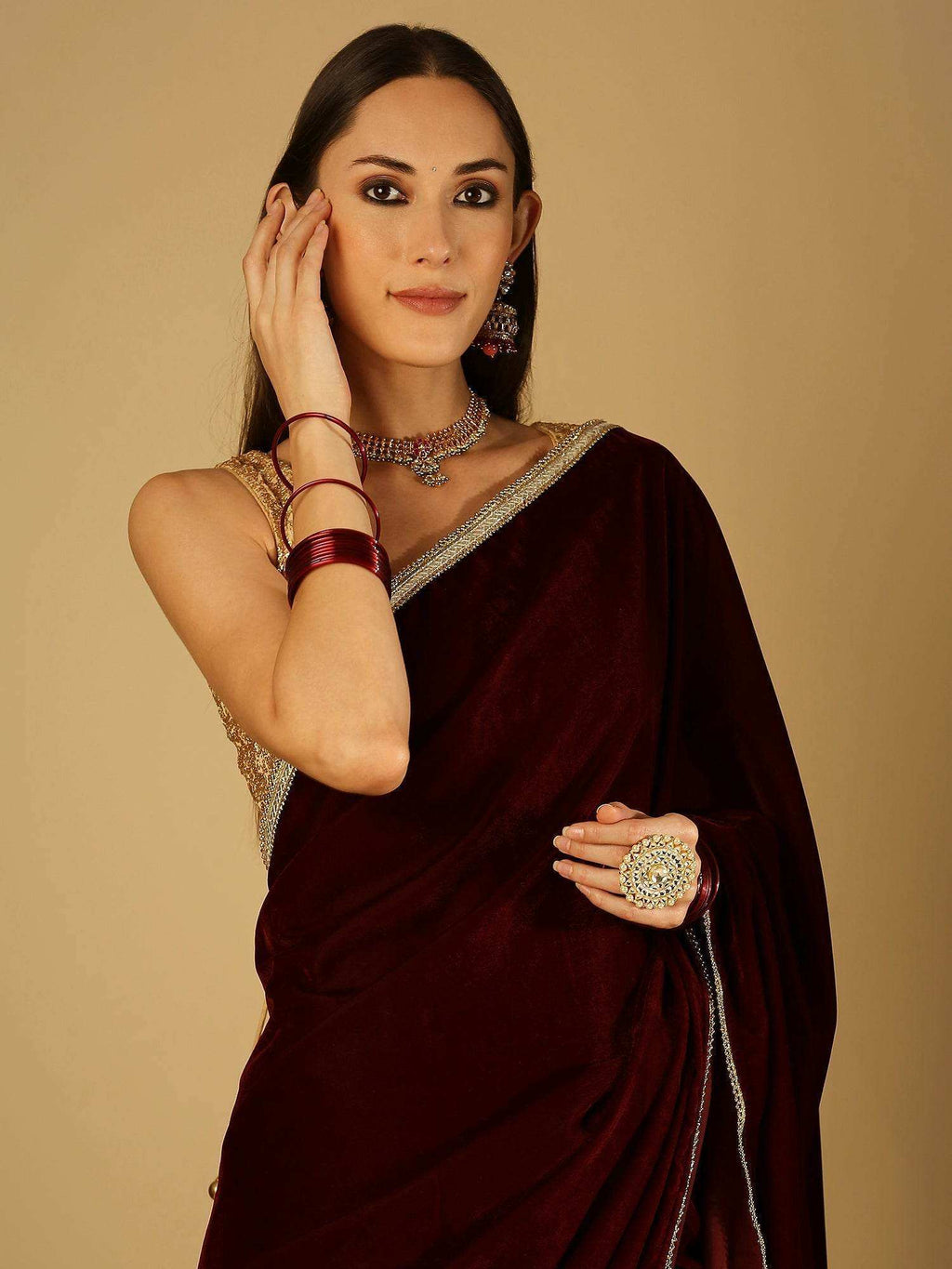 Sultana-Saree with blouse & belt - Maroon - Monk & Mei