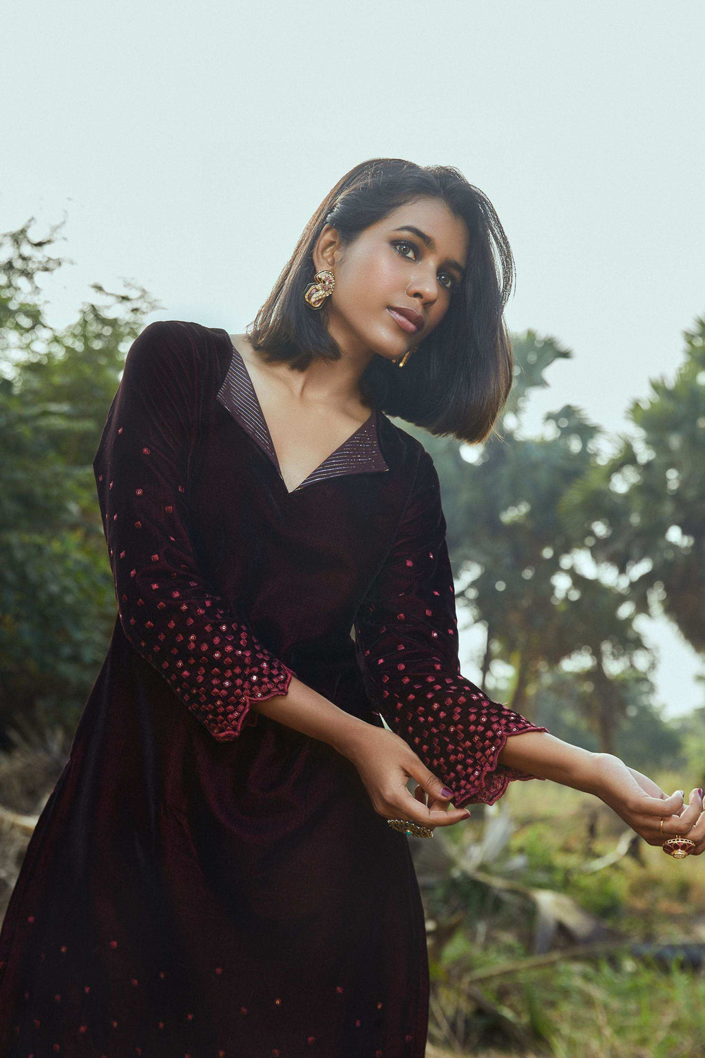 Sophia Velvet Kurta, Pant & Dupatta- Wine - Monk & Mei