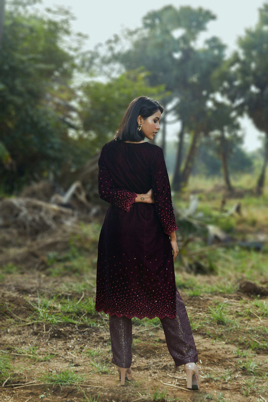 Sophia Velvet Kurta, Pant & Dupatta- Wine - Monk & Mei