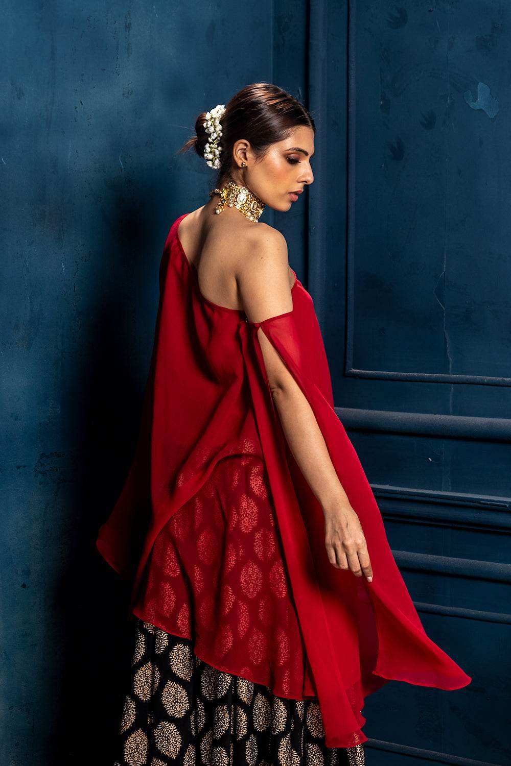 Raagini- Top & Lehenga - Monk & Mei
