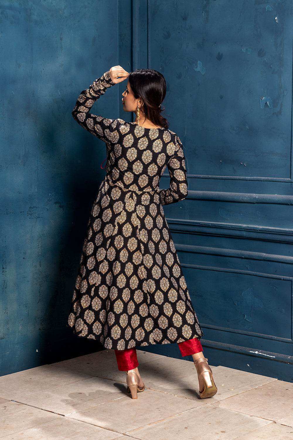 Raina- Angrakha with pants - Monk & Mei