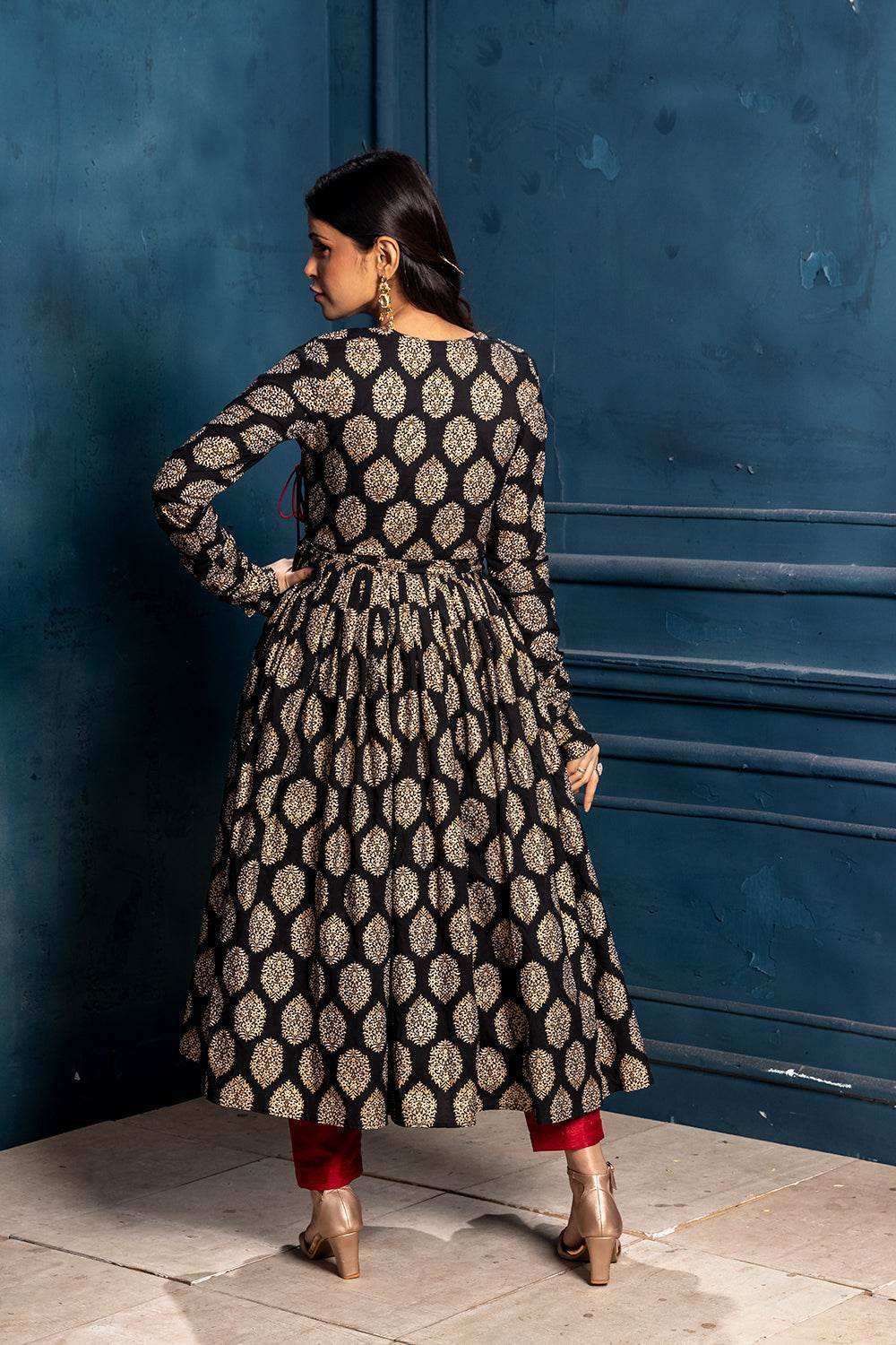 Raina- Angrakha with pants - Monk & Mei