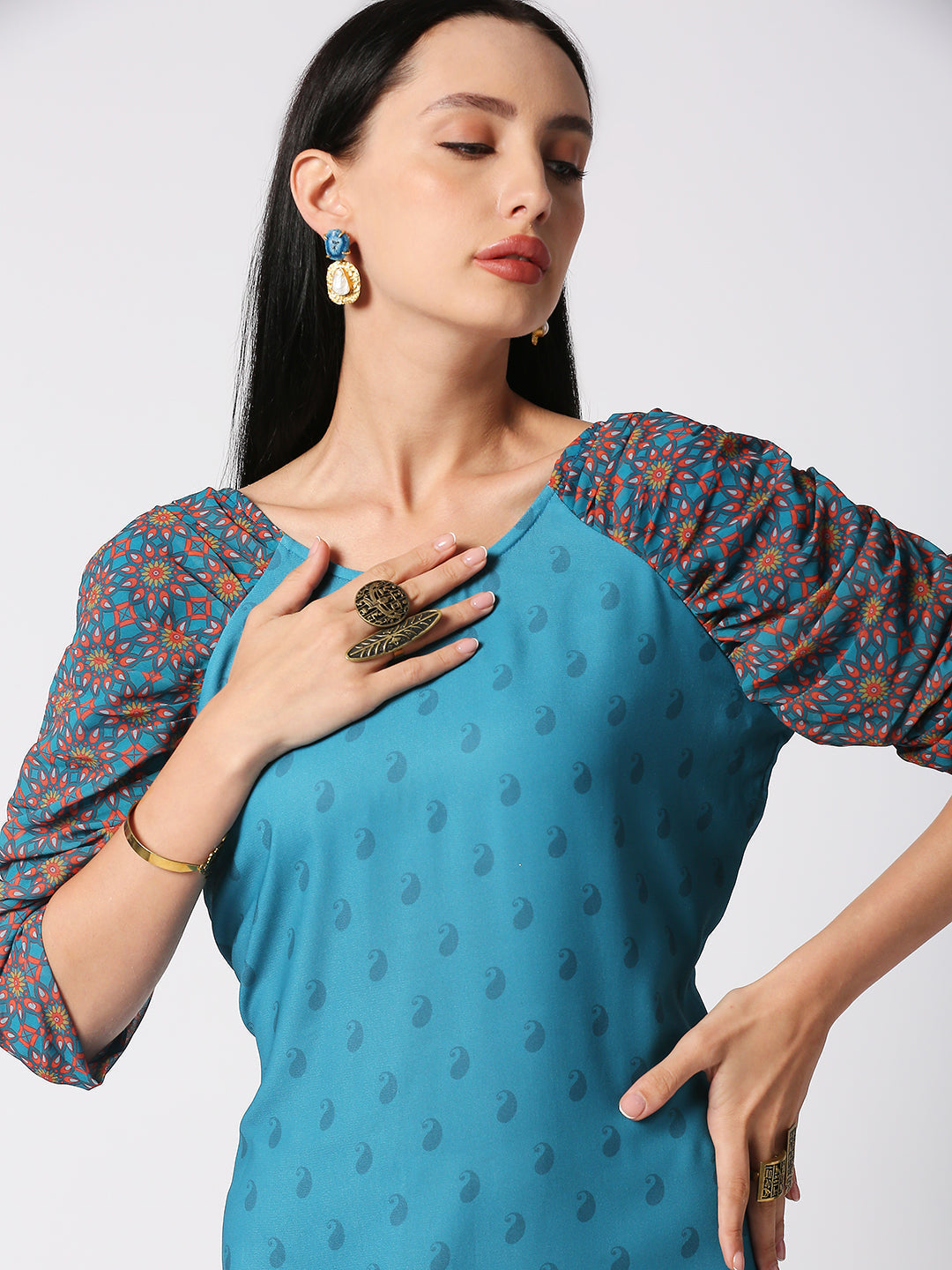 Rabiah straight dress with puffed raglan sleeves - Blue