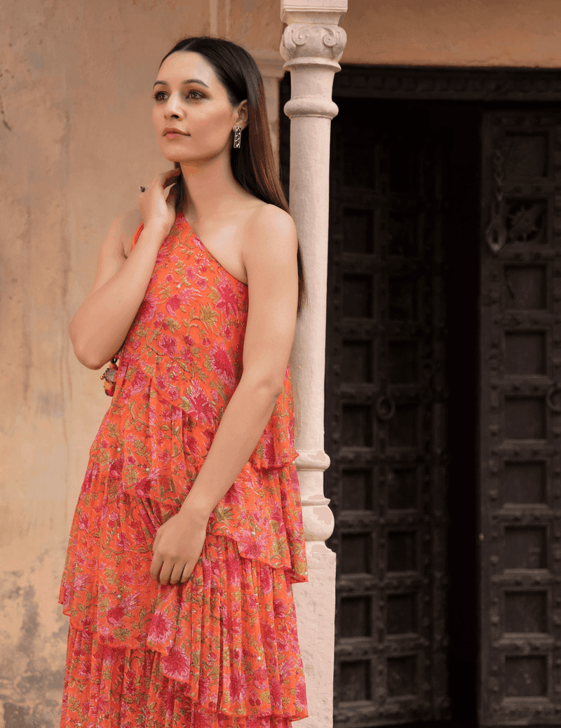 Pari - Knee Dress