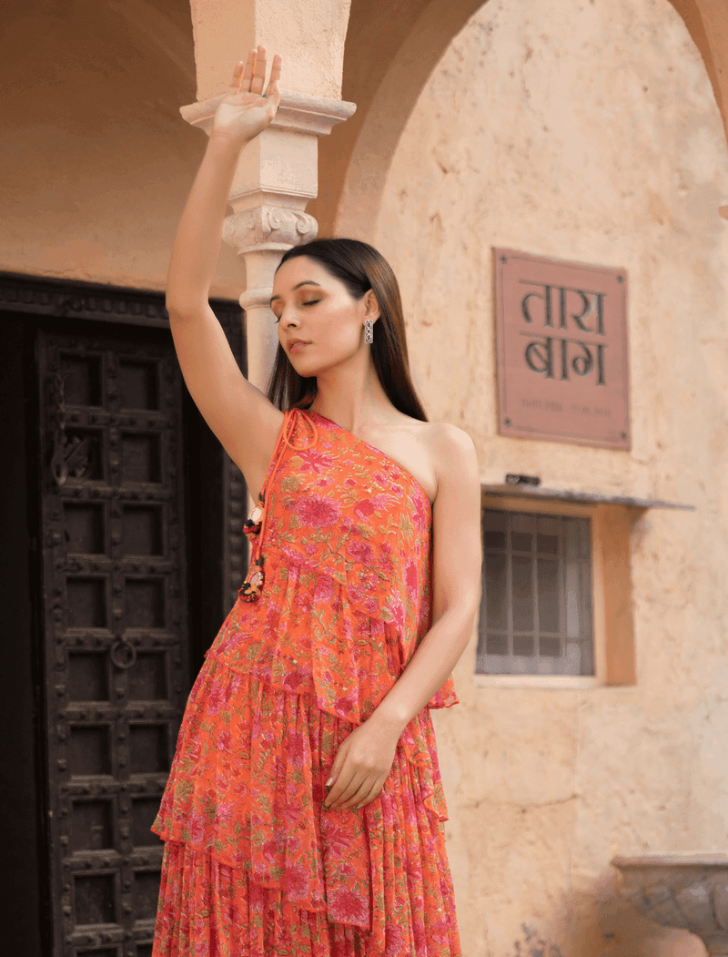Pari - Knee Dress